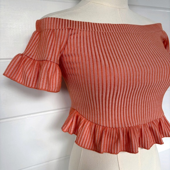 UO Ribbed Knit Off-The-Shoulder Ruffle Top - Picture 6 of 8